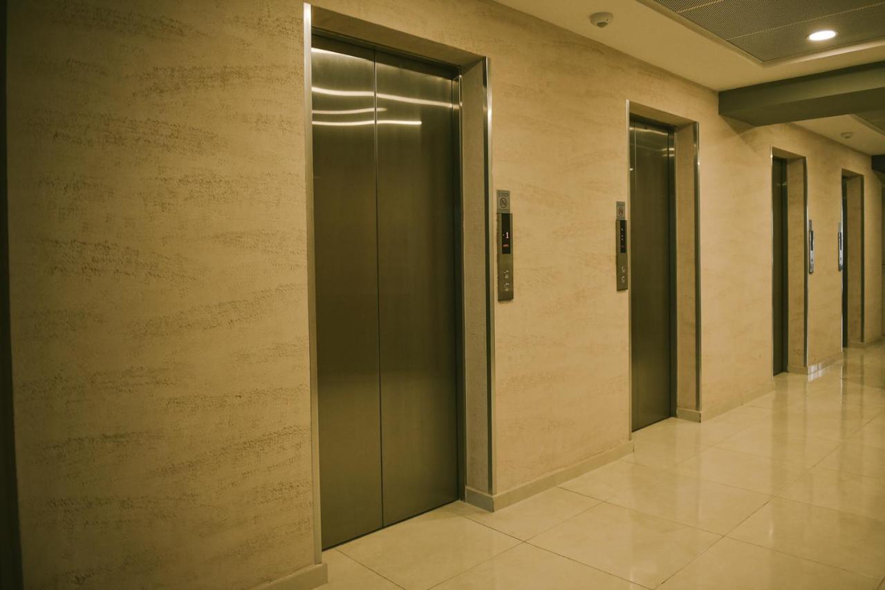 Sky Deluxe 2 Fitness & Spa Skopje Zewnętrze zdjęcie